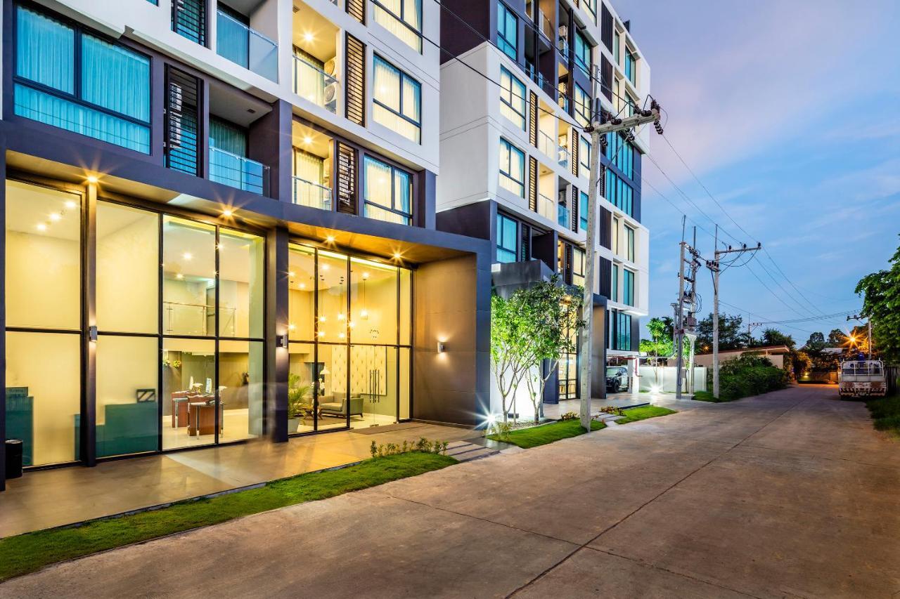 The Rizin Hotel Pattaya Exterior photo